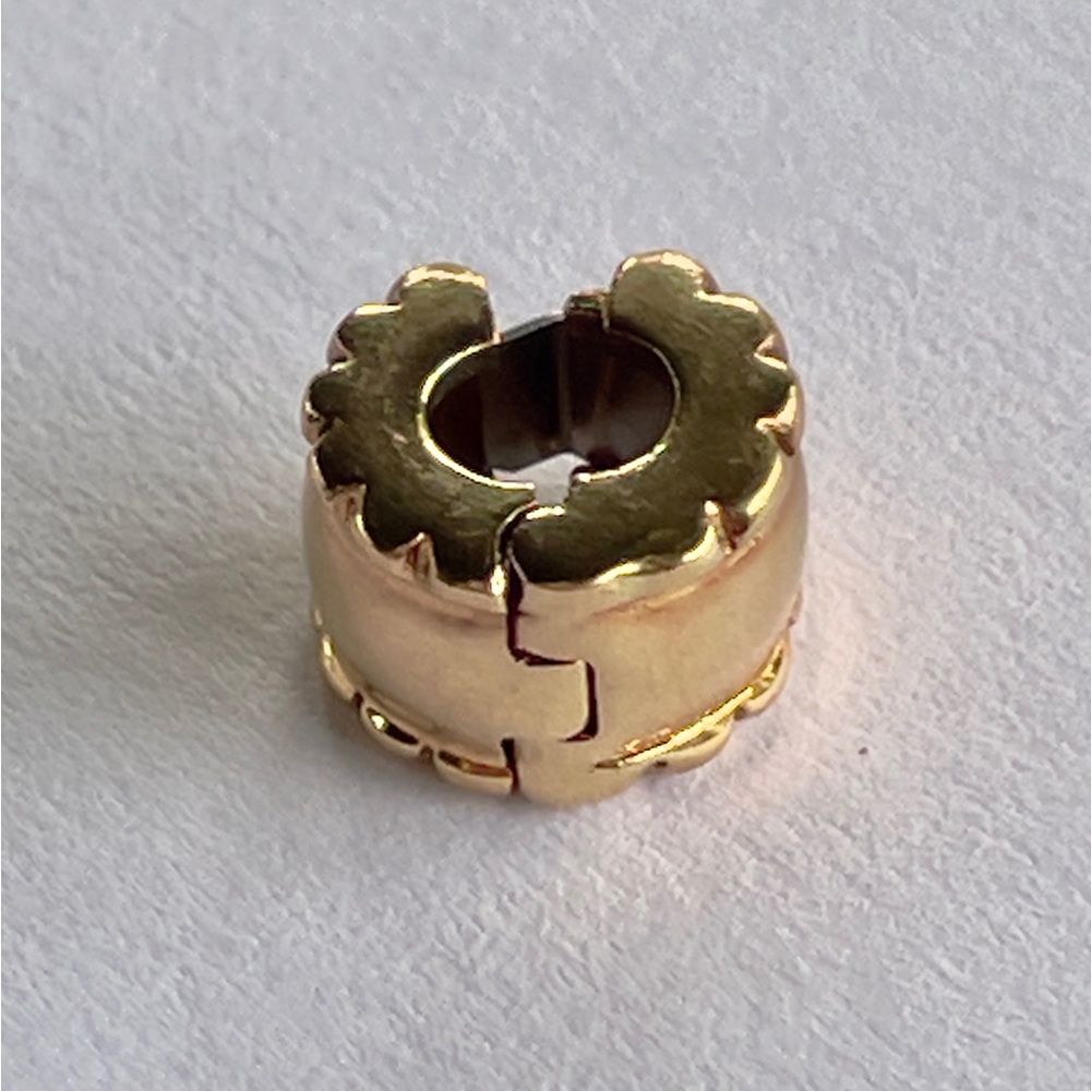 Pandora Solid 14k Gold Charm Clip - Picture 7 of 7